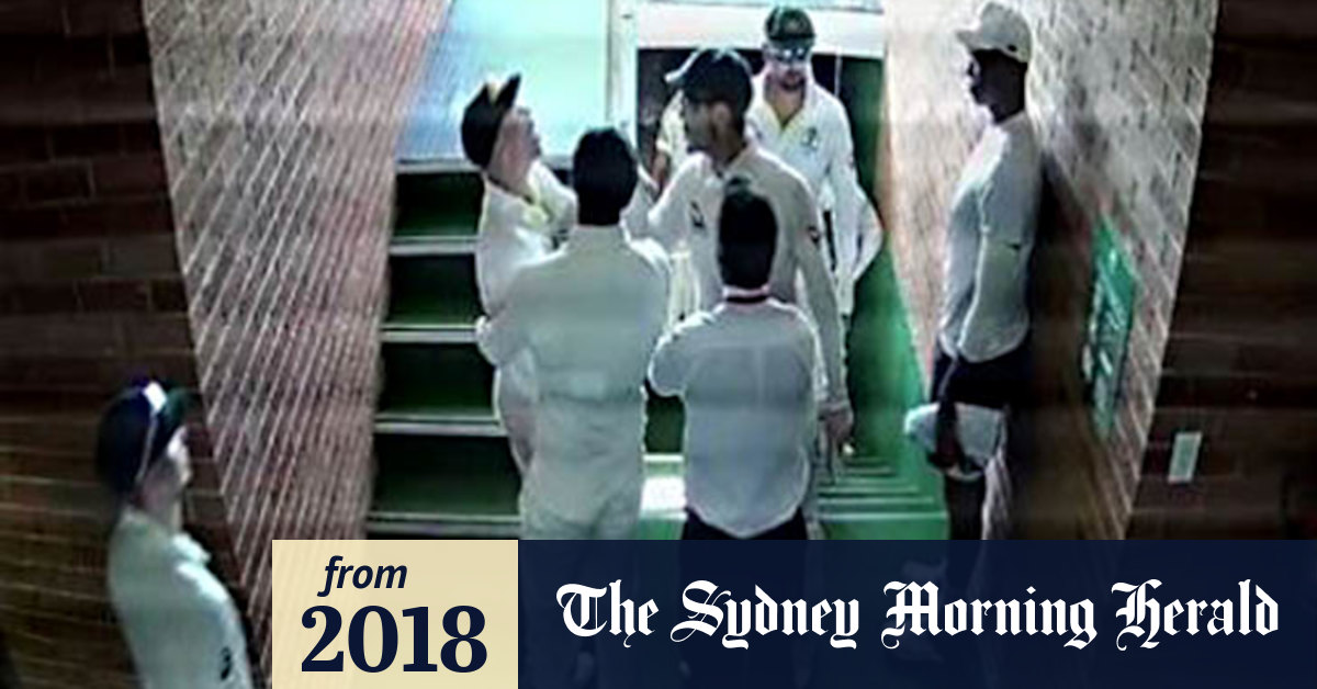 Video Warner, de Kock in heated tea break exchange